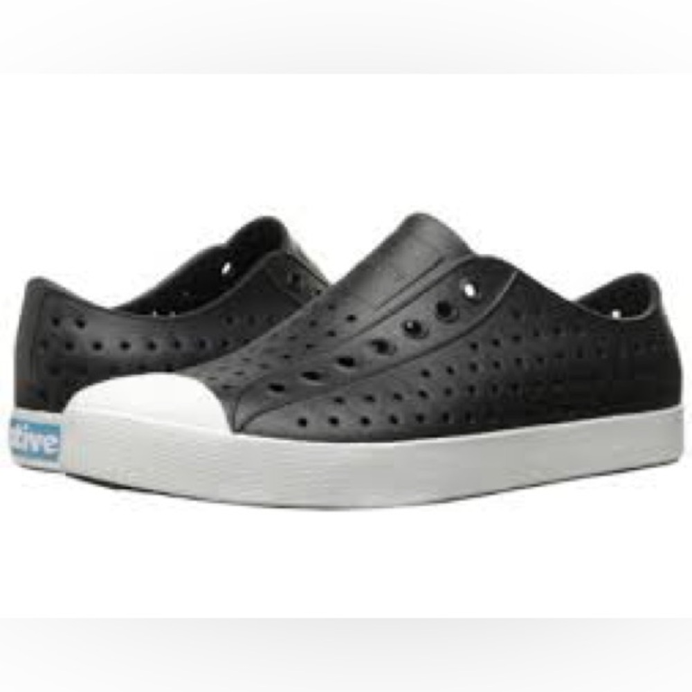 NATIVE M7/W9 Unisex Slip resistant Waterproof Shower shoes